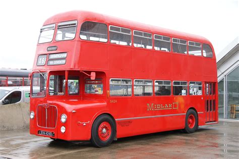 red coach busses